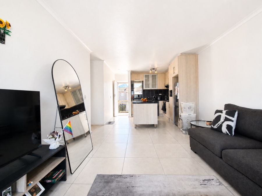 2 Bedroom Property for Sale in Wynberg Western Cape